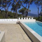 Piscina panoramica con terrazza realizzata da Poolservice Piscine e Accessori Isola d’Elba